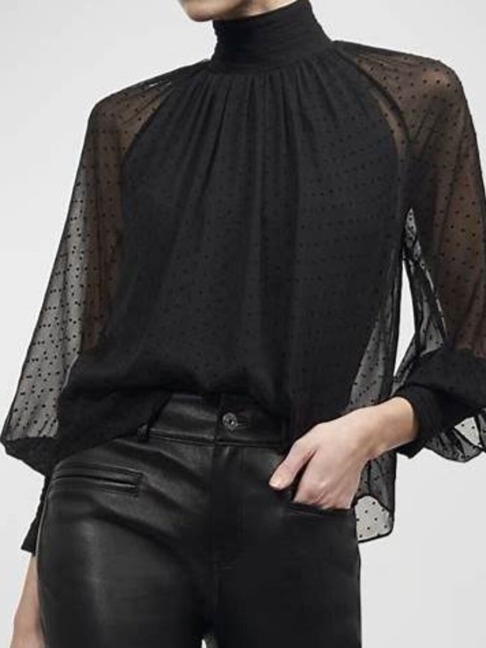 Equipment Femme Lia Silk Blouse True Black Size Small NWT MSRP $325
